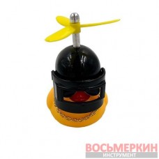 Игрушка Утка в черном шлеме на торпеду авто